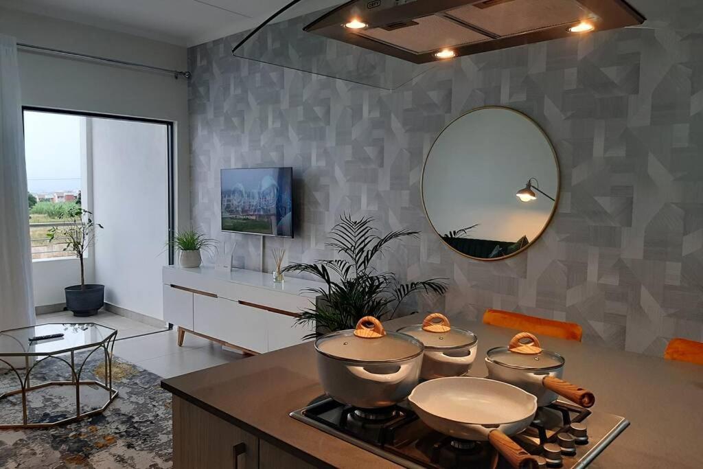 Mikeys Place On New: 2Bed2Bath No.1 With Free Wifinetflix Мидранд Экстерьер фото