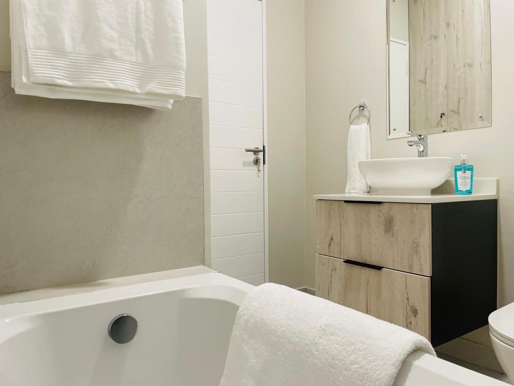 Mikeys Place On New: 2Bed2Bath No.1 With Free Wifinetflix Мидранд Экстерьер фото